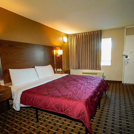 Red Carpet Inn Кинстън Екстериор снимка